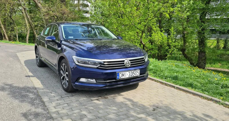 lubuskie Volkswagen Passat cena 80000 przebieg: 181000, rok produkcji 2017 z Warszawa